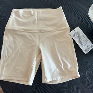 Lululemon Align 6 inch Shorts